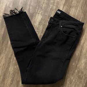 PAIGE Women's Black Ankle Jeans raw hem
